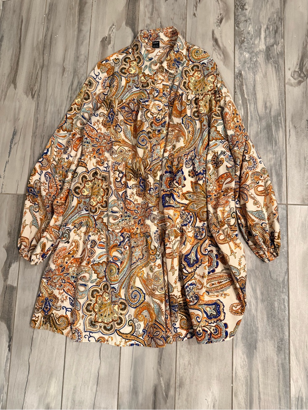 SHEIN Cream Paisley Print Trench Coat with Brown & Blue Accents